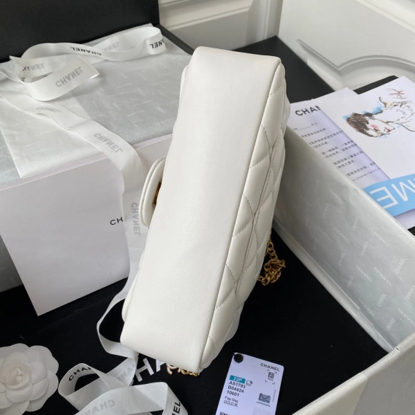 Affordable CHANEL FLAP BAG 530 - Image 5