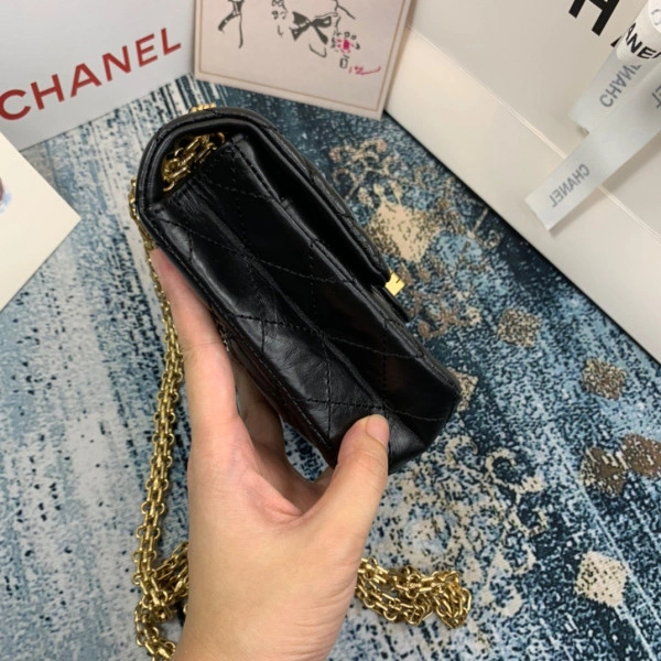 CHANEL FLAP BAG DailyWear 677 - Image 3