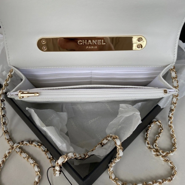 CHANEL WALLET StreetReady 1315 - Image 8