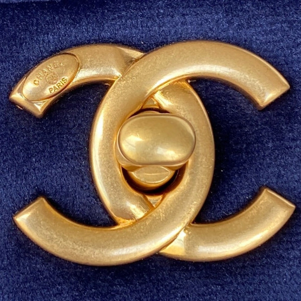 CHANEL FLAP BAG Popular 467 - Image 4