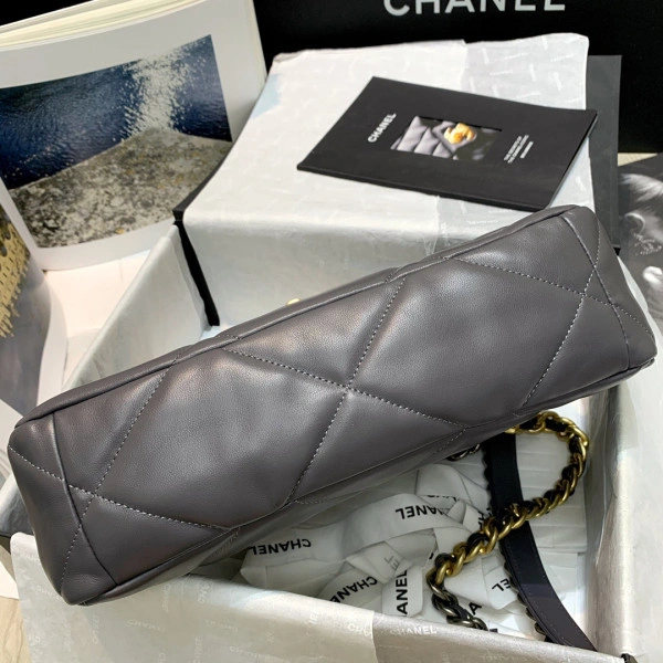 UrbanStyle CHANEL 19 FLAP BAG 31 - Image 6