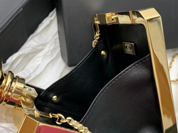 GoAnywhere CHANEL EVENING BAG 1657 - Image 8