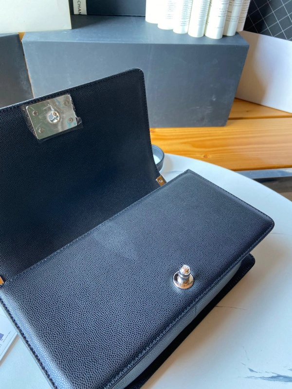 CHANEL BOY BAG 20CM 25CM WellDesigned 229 - Image 9