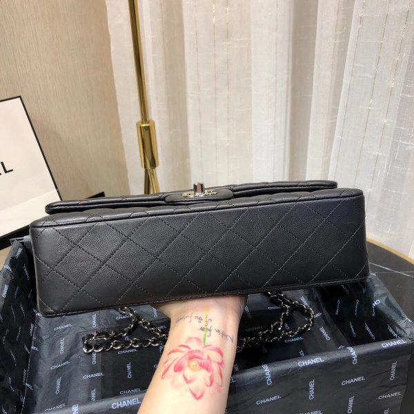 CHANEL FLAP BAG LAMBSKIN AllSeason 723 - Image 7