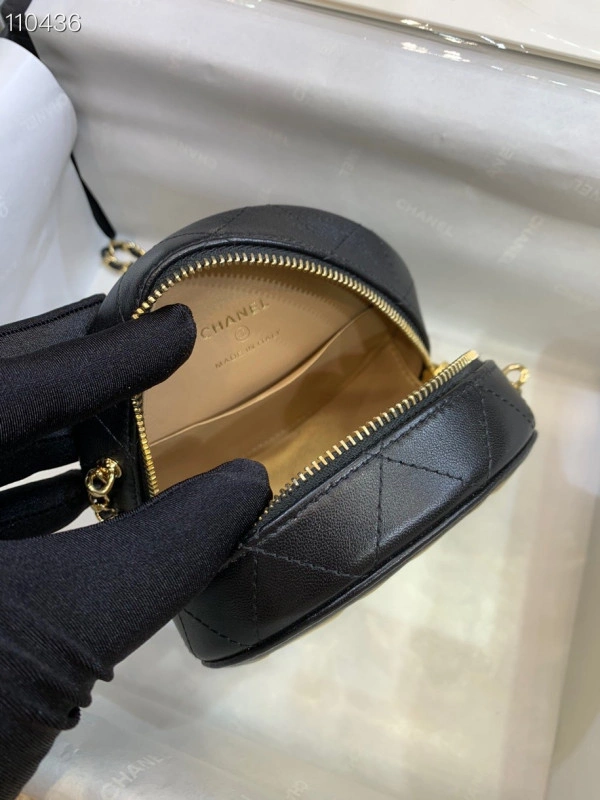 CHANEL ROUND BAG GoAnywhere 1676 - Image 9