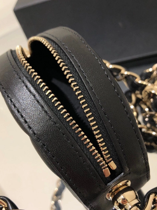 StreetReady CHANEL CHANELUTCH WITH CHAIN 1001 - Image 8