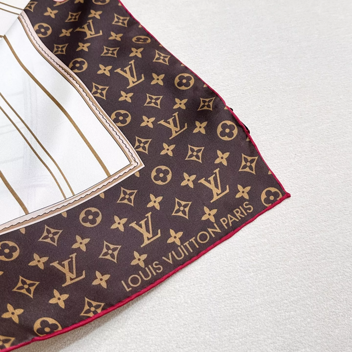 Affordable 1491 Louis Vuitton Silk Squares - Image 4