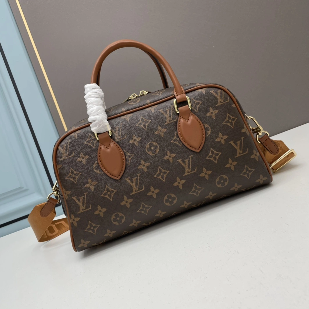 Affordable 230 Louis Vuitton AAA Quality Handbags For Women - Image 3