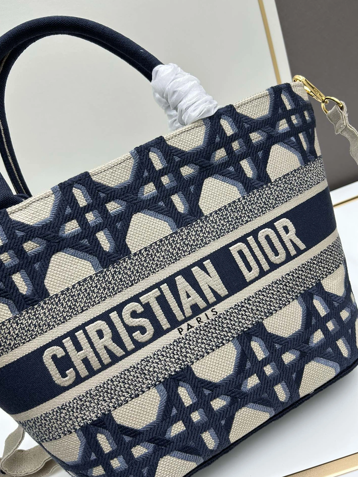 Affordable 9774 Christian Dior AAA Quality Handbags For Women - Image 4