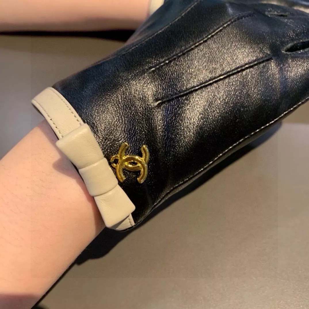 AllSeason 2933 Chanel Gloves For Women - Image 3