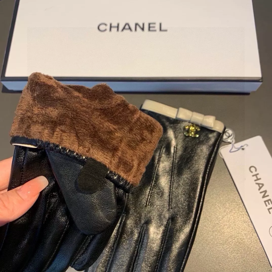 AllSeason 2933 Chanel Gloves For Women - Image 6