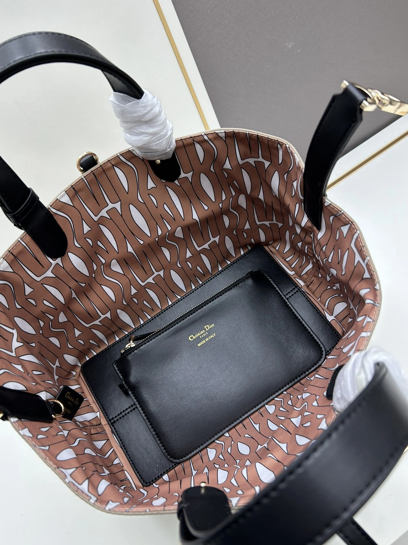 AllSeason 514 Christian Dior AAA Quality Handbags For Women - Image 8