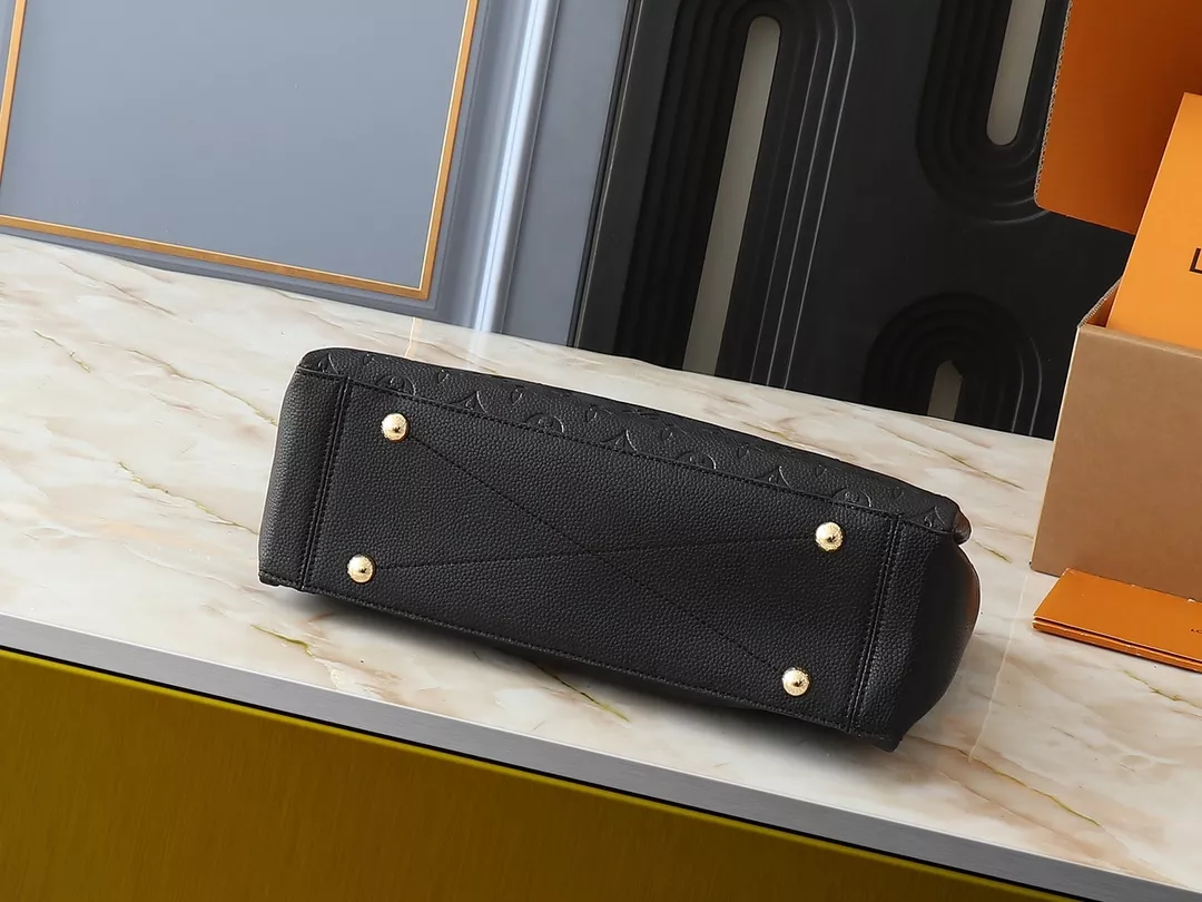 AllSeason 6165 Louis Vuitton AAA Quality Shoulder Bags For Women - Image 4