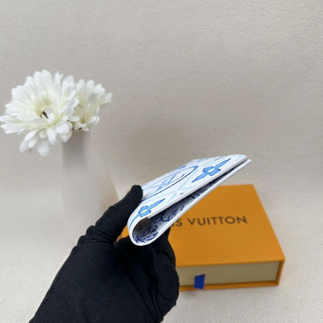 BestValue 1294 Louis Vuitton LV Card Case - Image 4