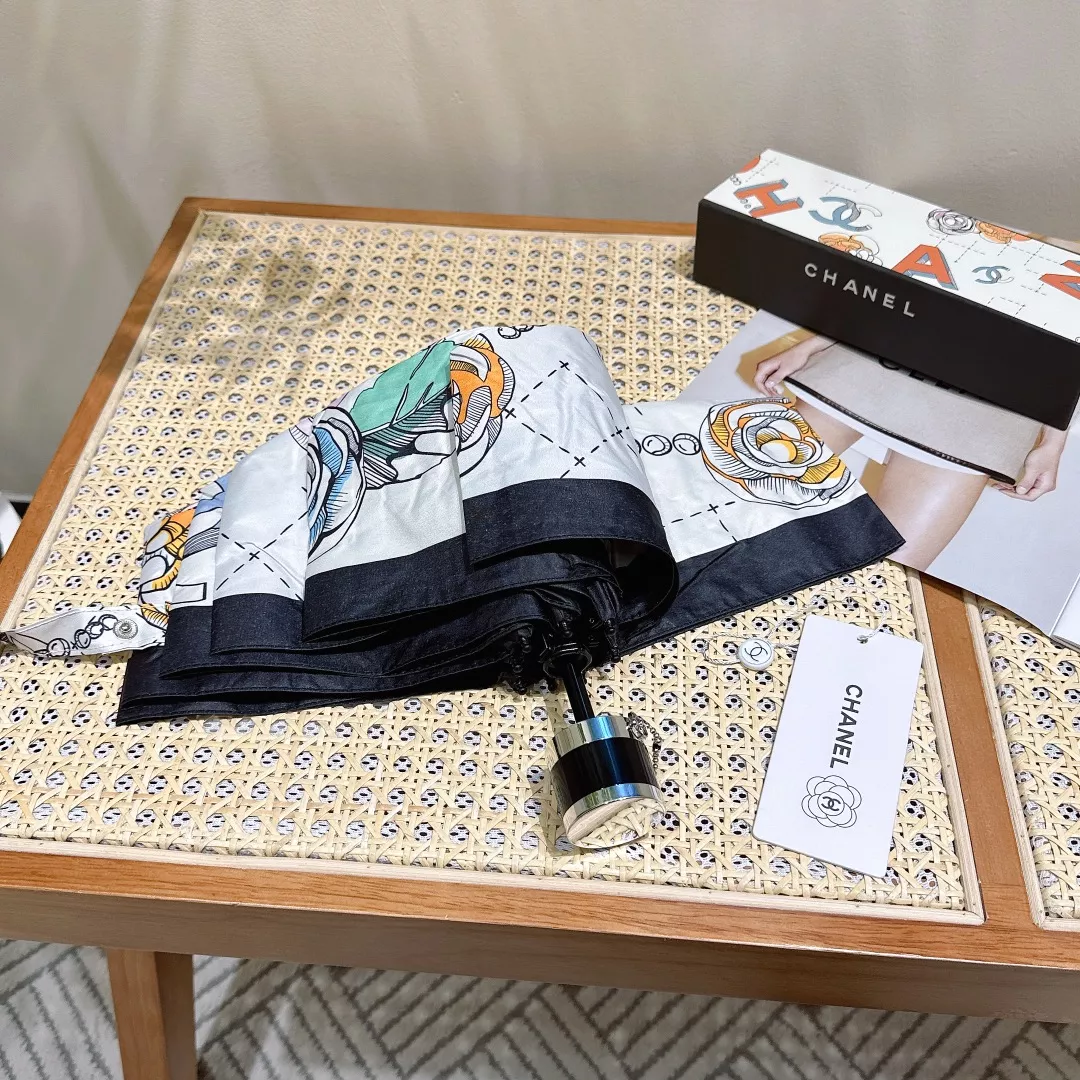 Bold 2426 Chanel Umbrellas - Image 3