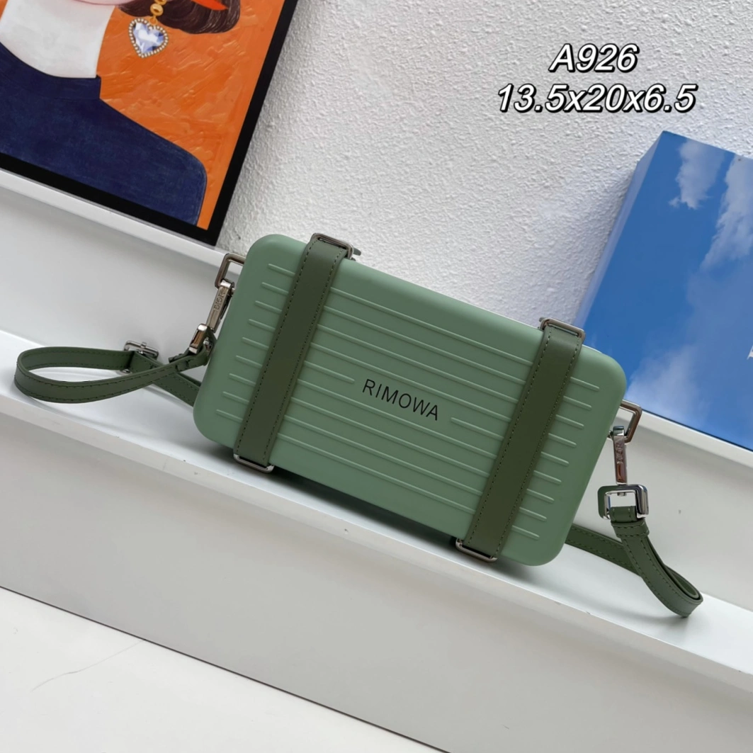 Breathable 6043 Christian Dior AAA Quality Messenger Bags For Women