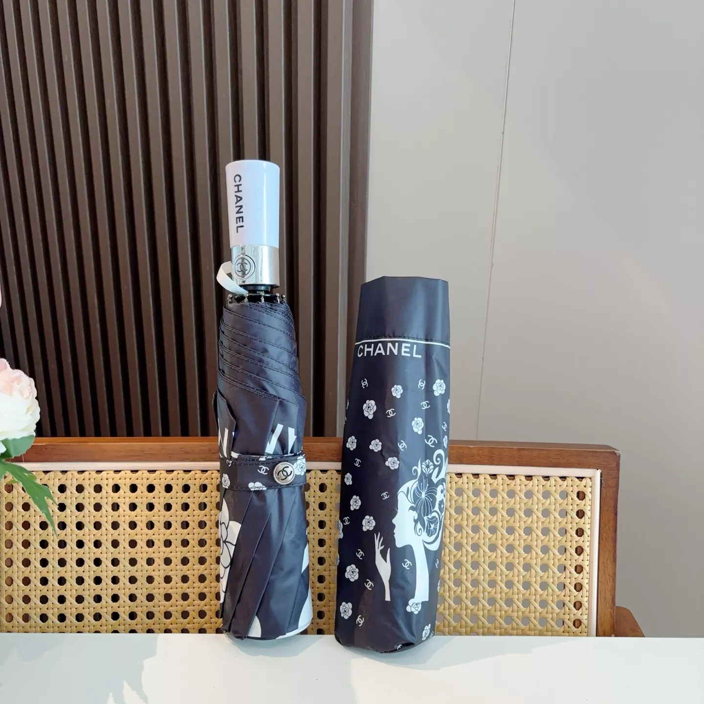 Breathable 8638 Chanel Umbrellas - Image 4