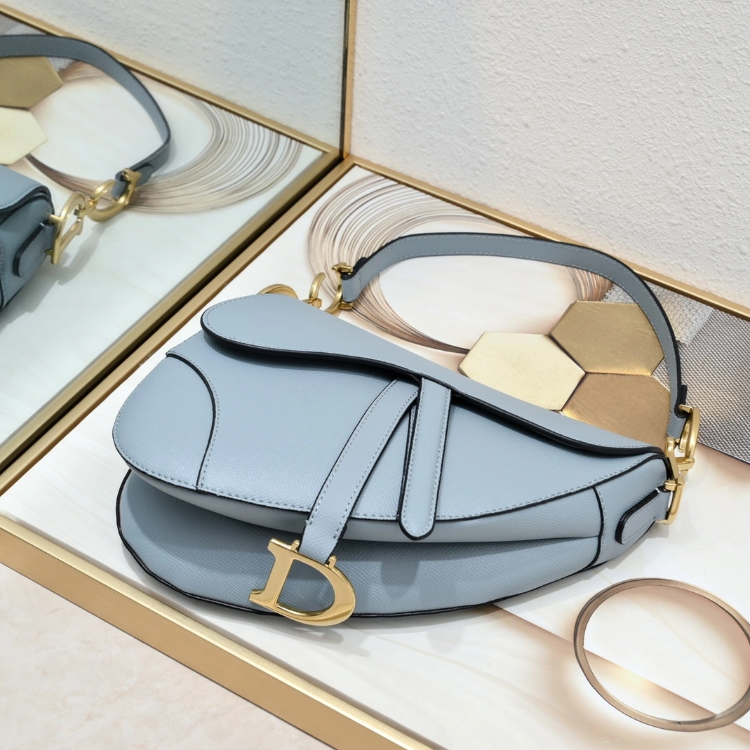 Bright 8520 Christian Dior AAA Quality Messenger Bags For Women - Image 5