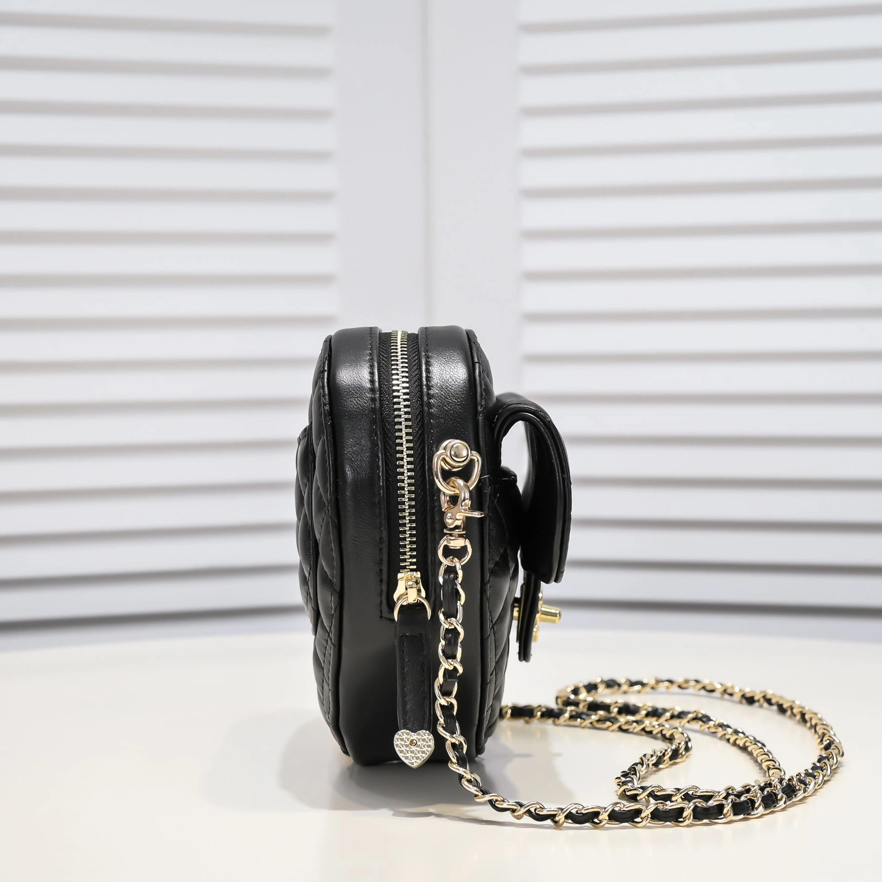 Chanel AAA Quality Messenger Bags For Women Classic 2780