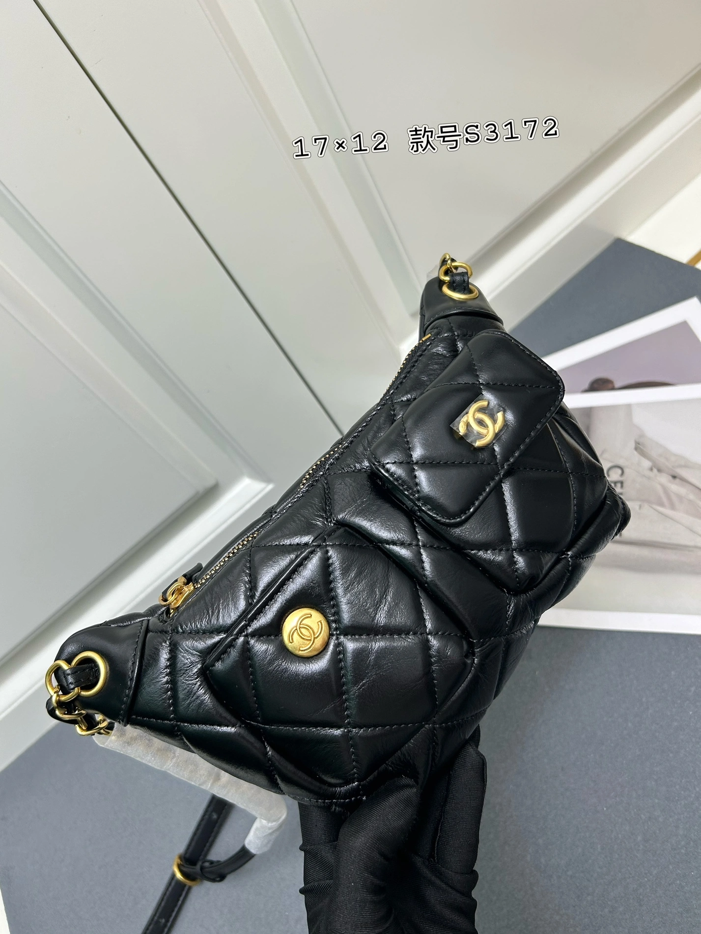 Chanel AAA Quality Messenger Bags For Women Comfortable 4693