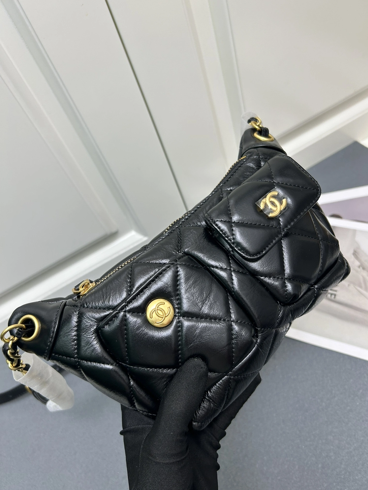 Chanel AAA Quality Messenger Bags For Women Comfortable 4693 - Image 4