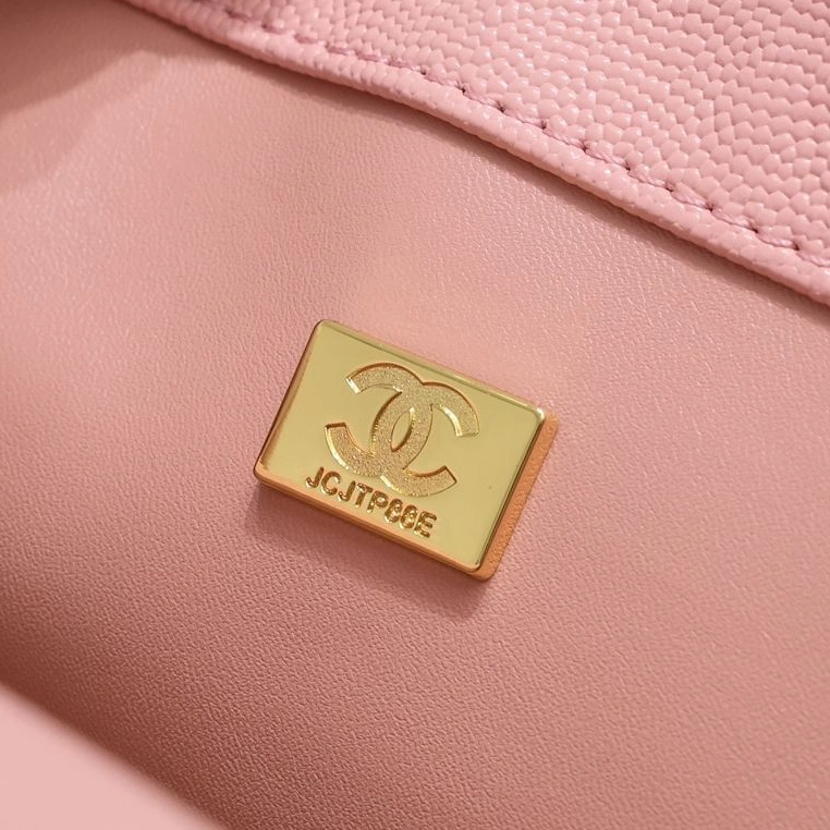 Chanel AAA Quality Messenger Bags For Women Minimalist 465 - Image 8