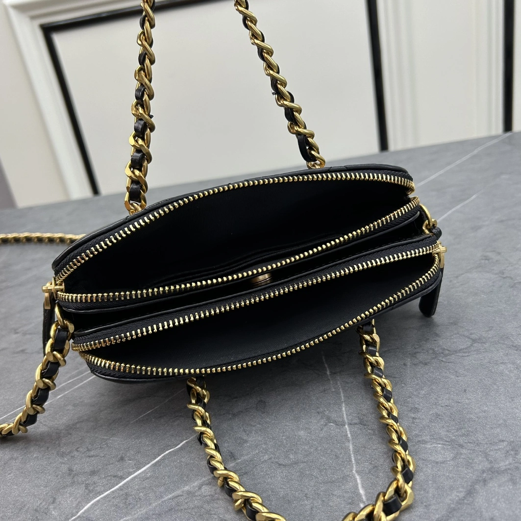 Chanel AAA Quality Messenger Bags For Women Sleek 4085 - Image 7