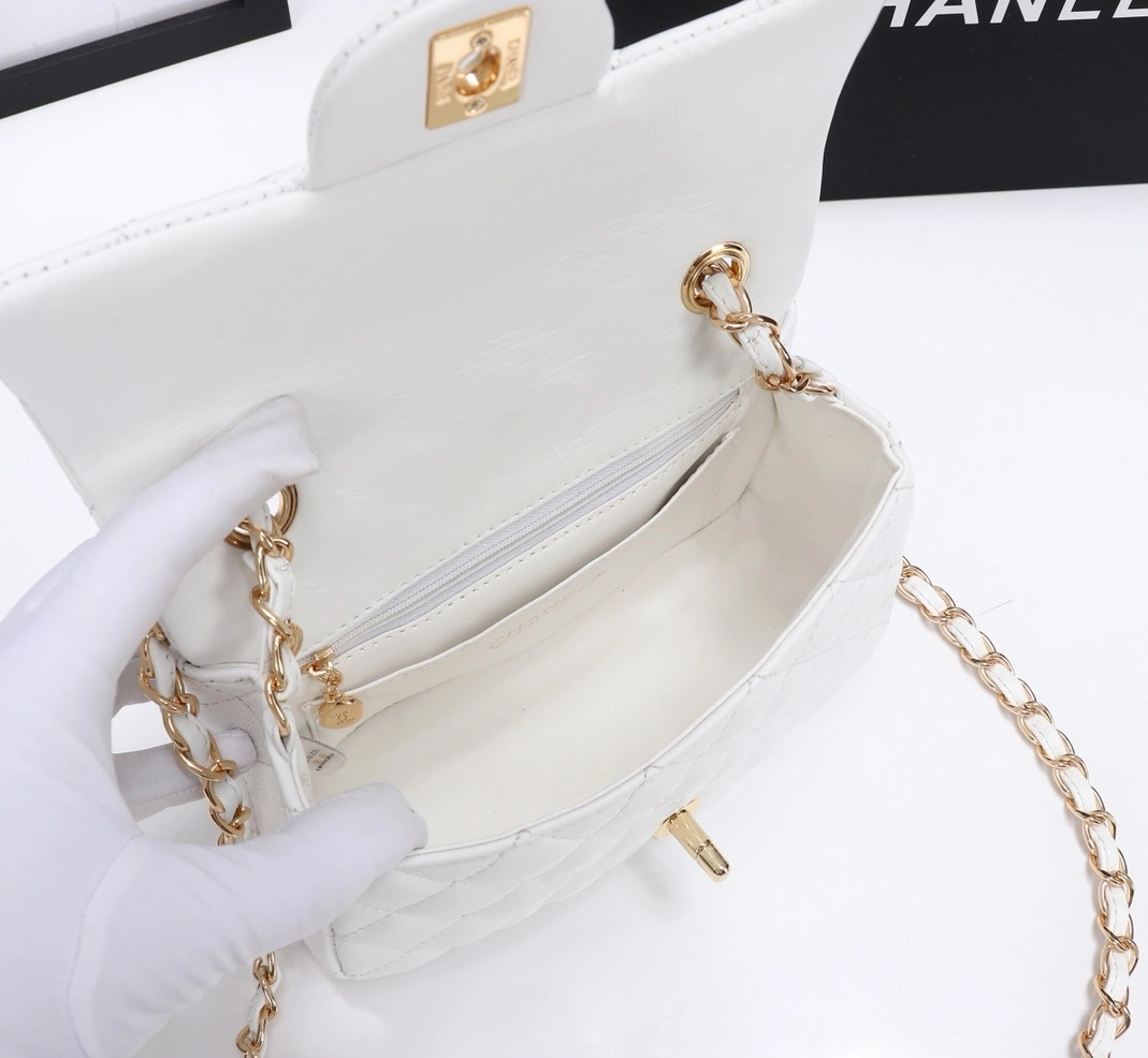 Chanel AAA Quality Messenger Bags For Women Sleek 4540 - Image 7