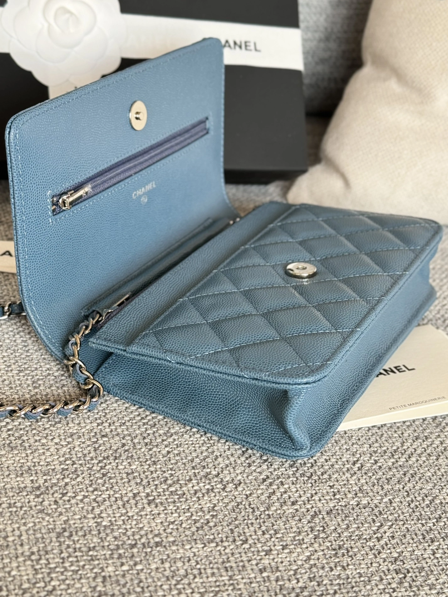 Chanel AAA Quality Messenger Bags In Silver For Women SportInspired 2256 - Image 7