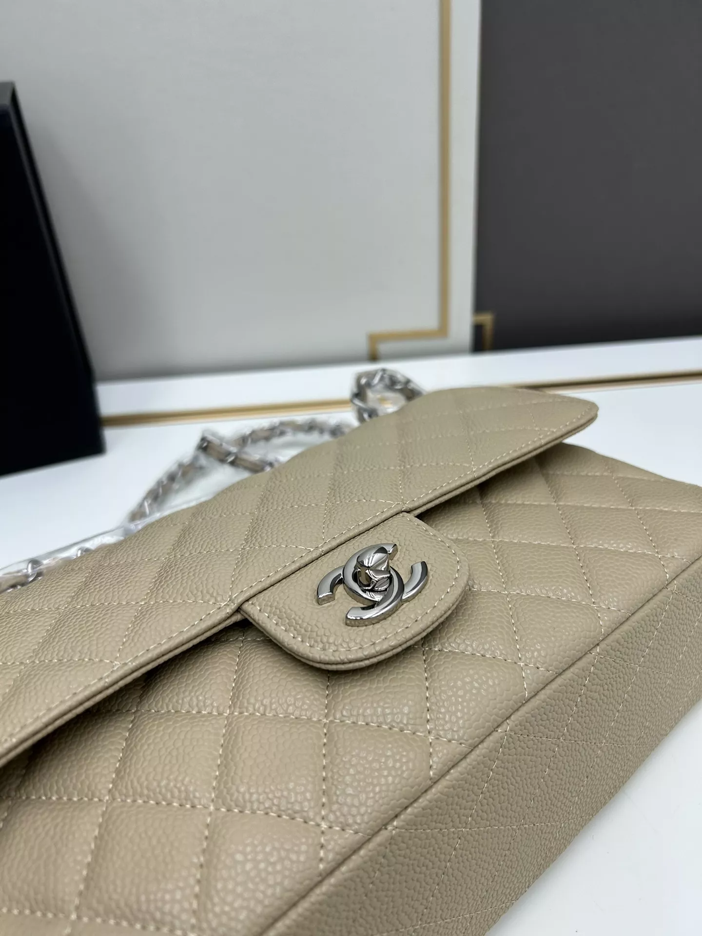 Chanel AAA Quality Shoulder Bags For Women GoodFit 6827 - Image 5