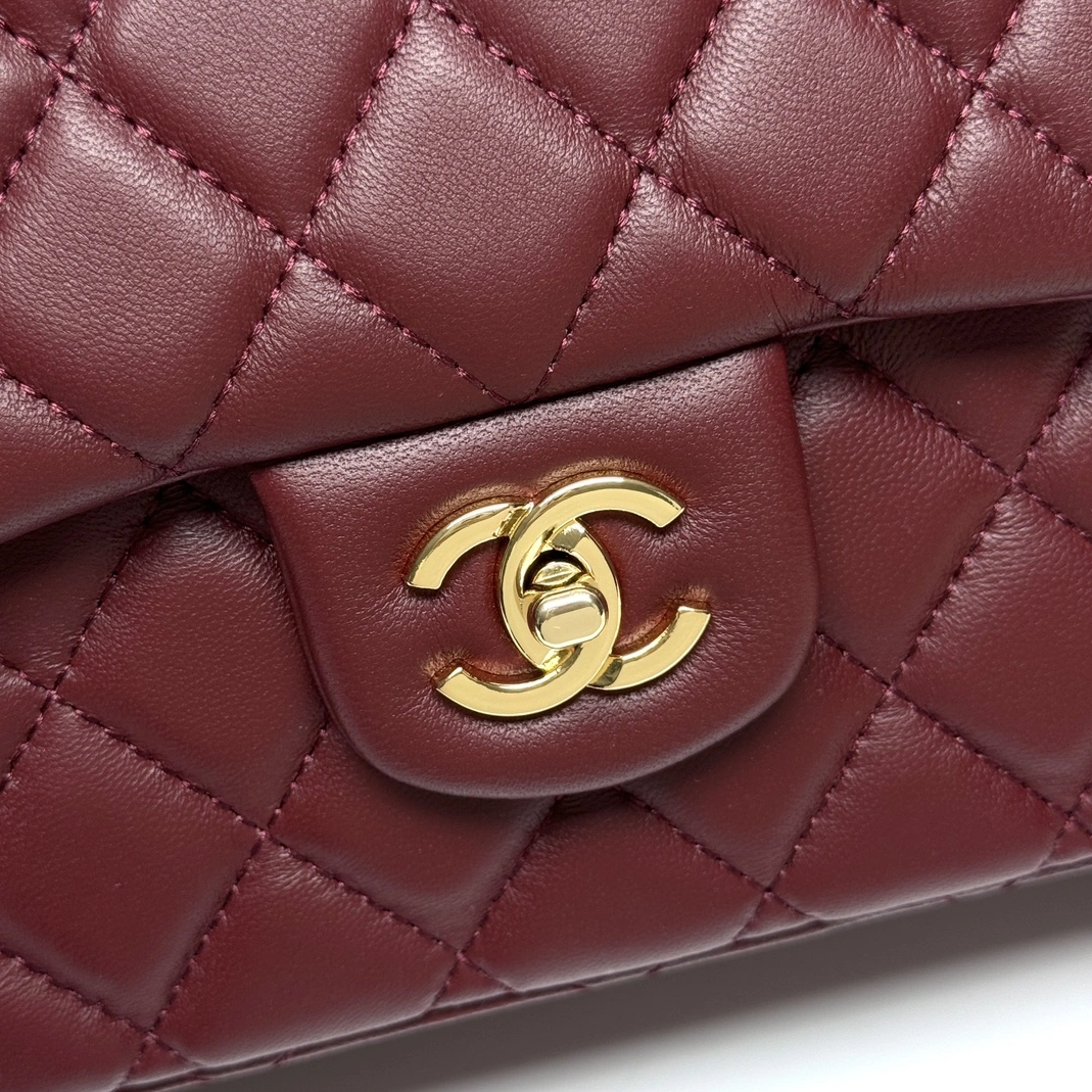 Chanel AAA Quality Shoulder Bags For Women Sleek 9931 - Image 5