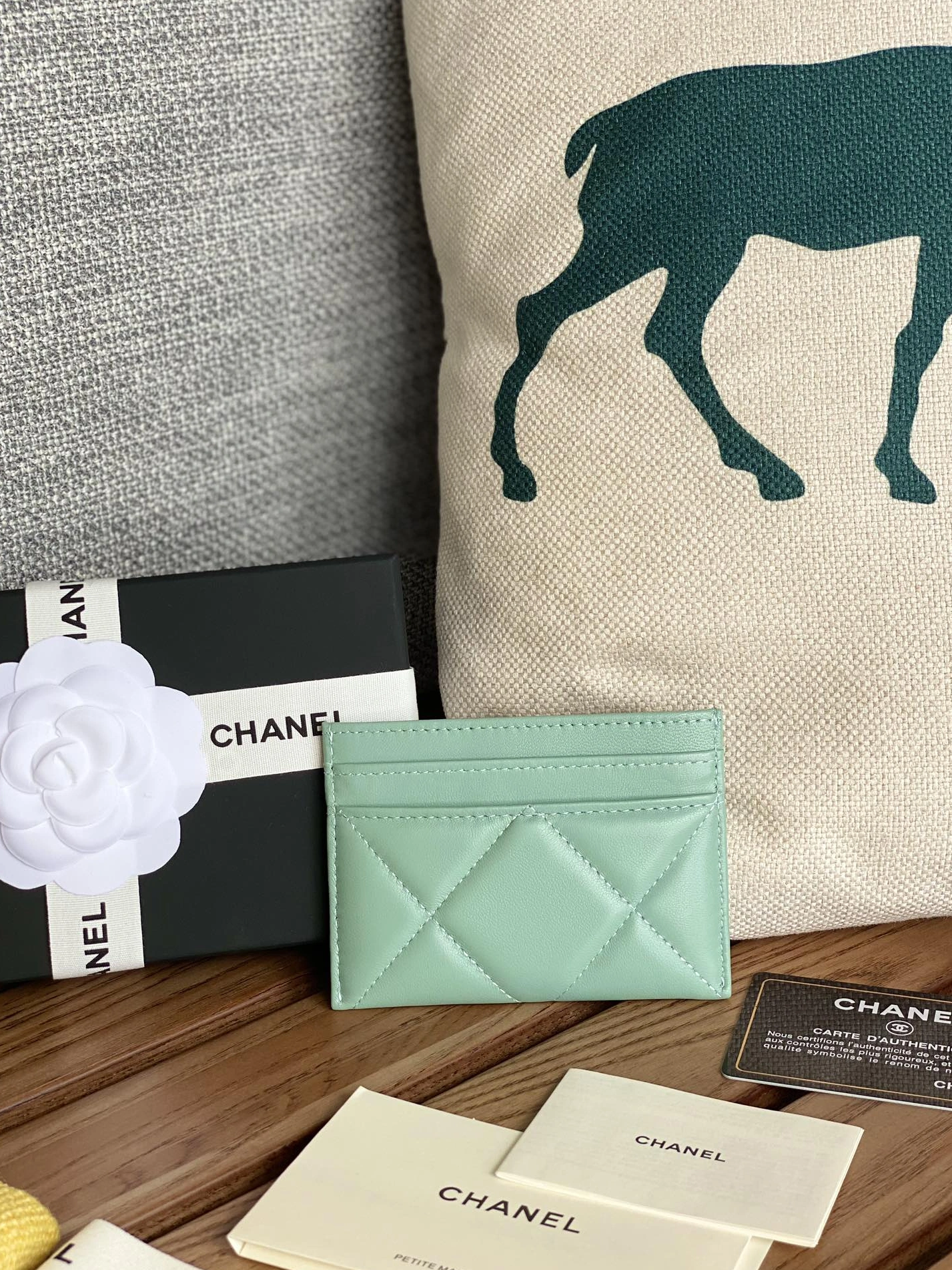 Chanel Card Case Durable 5869