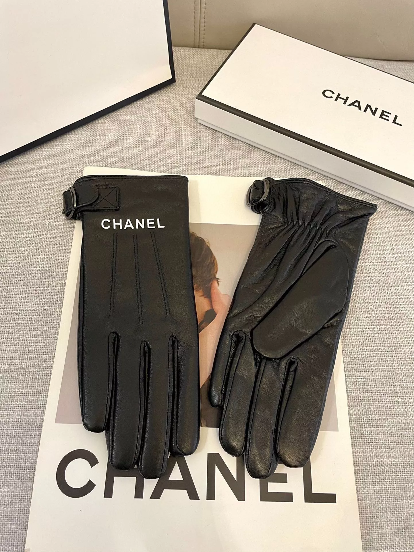 Chanel Gloves For Women Comfortable 8993 - Image 3
