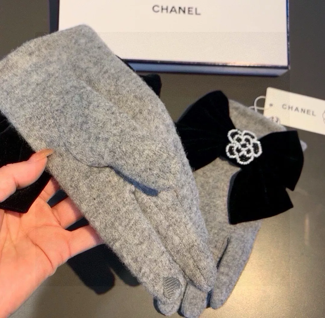 Chanel Gloves For Women GoAnywhere 8994 - Image 4