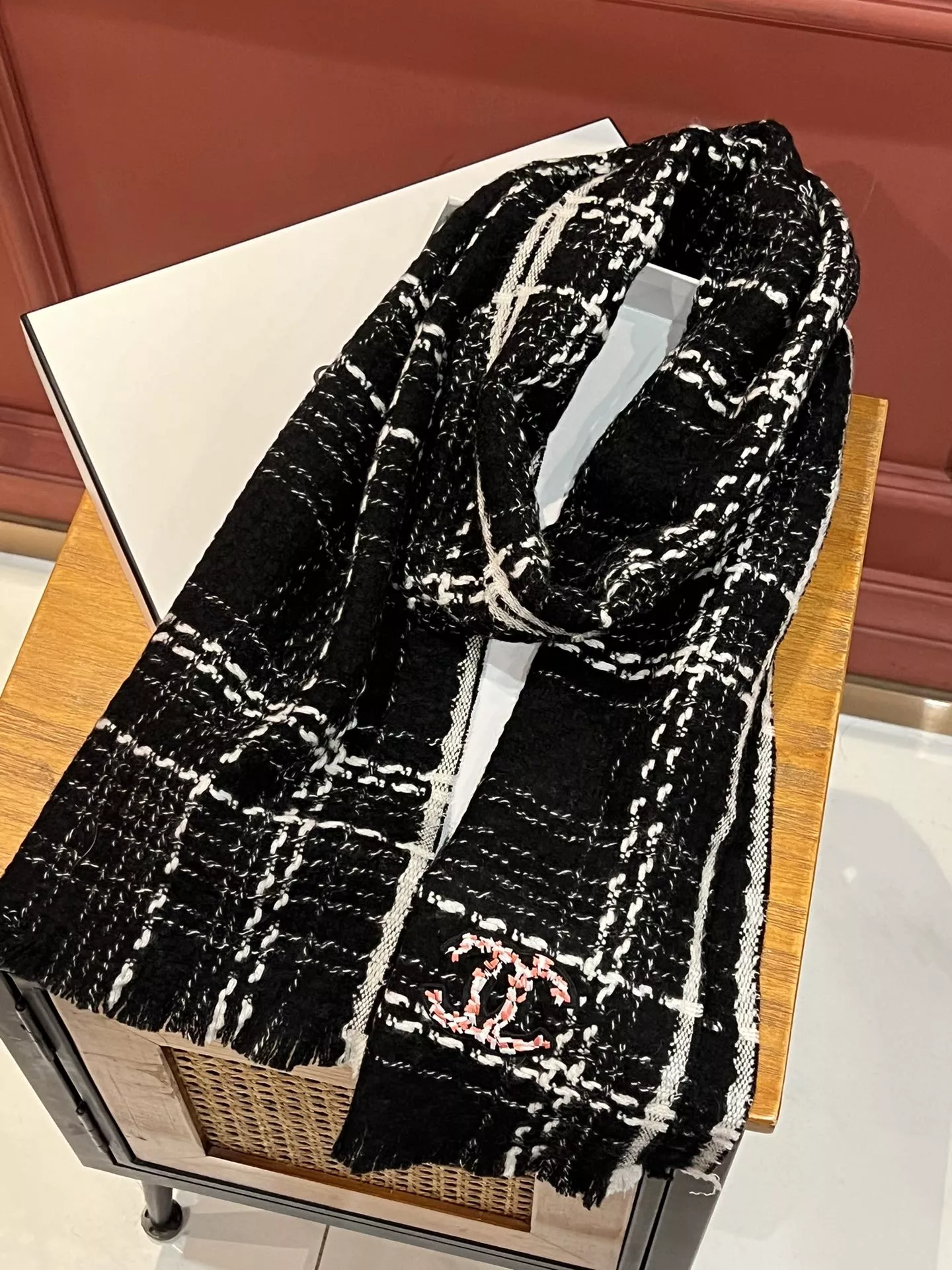 Chanel Scarves For Women Soft 980 - Image 6