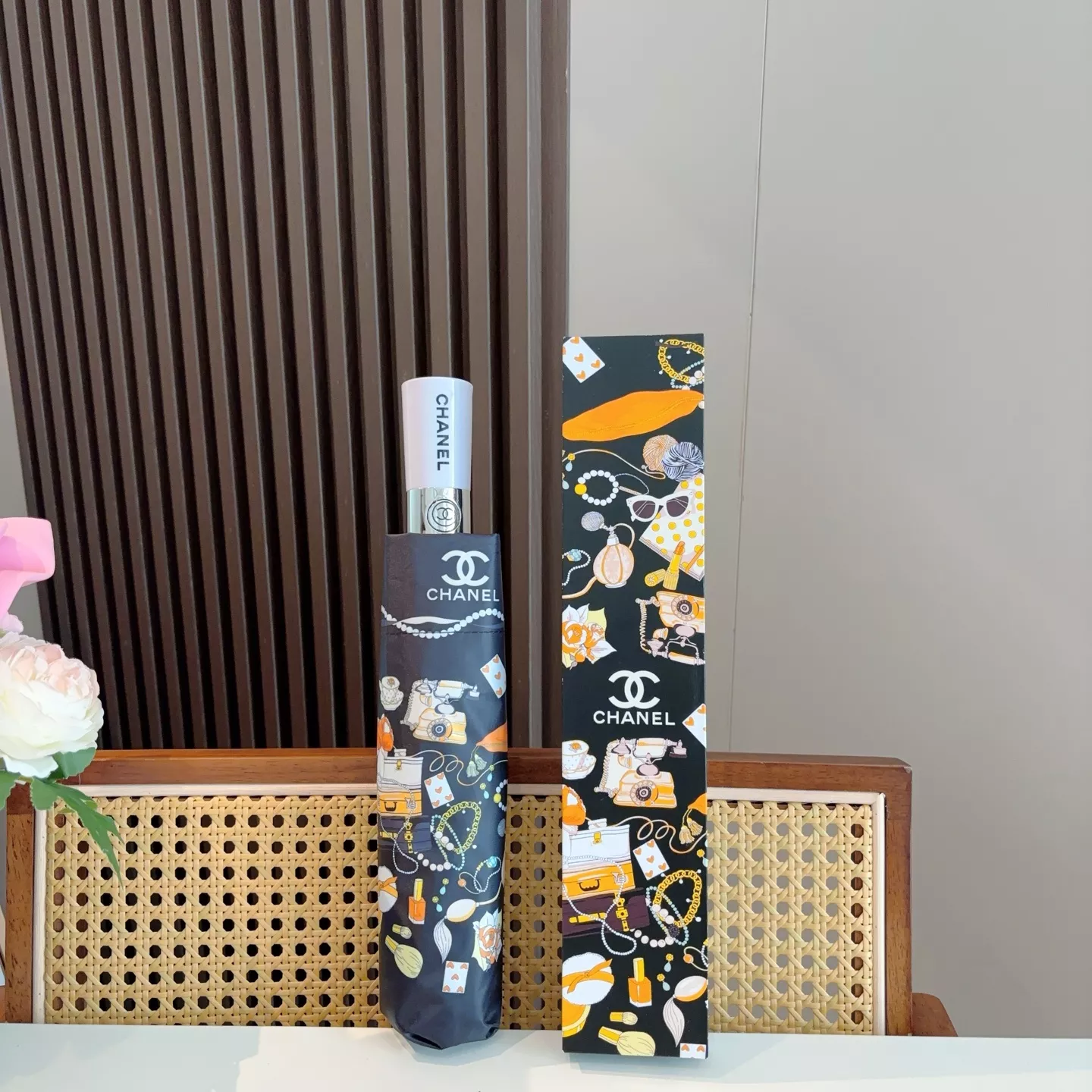 Chanel Umbrellas Classic 4173 - Image 4