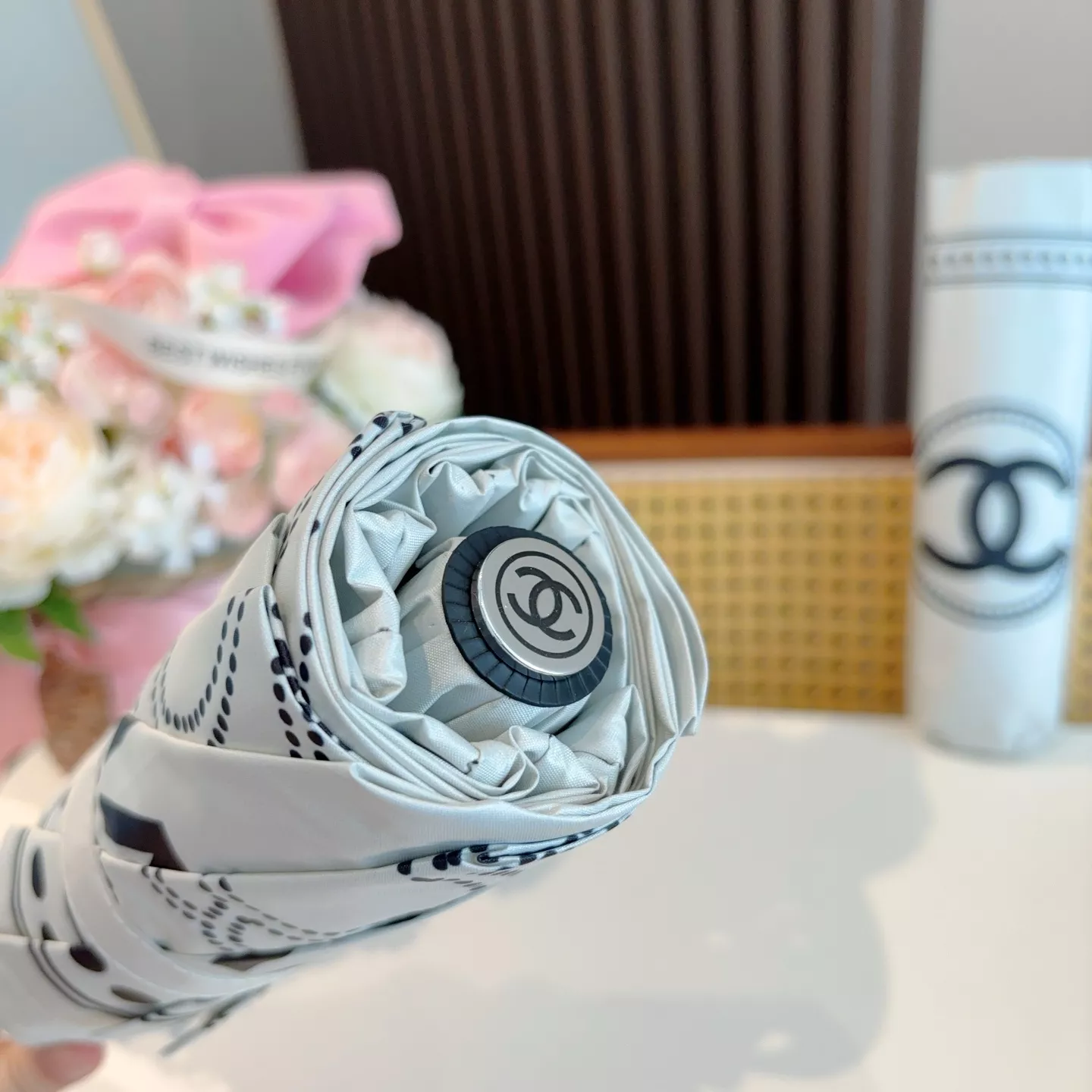 Chanel Umbrellas Refined 2759 - Image 7