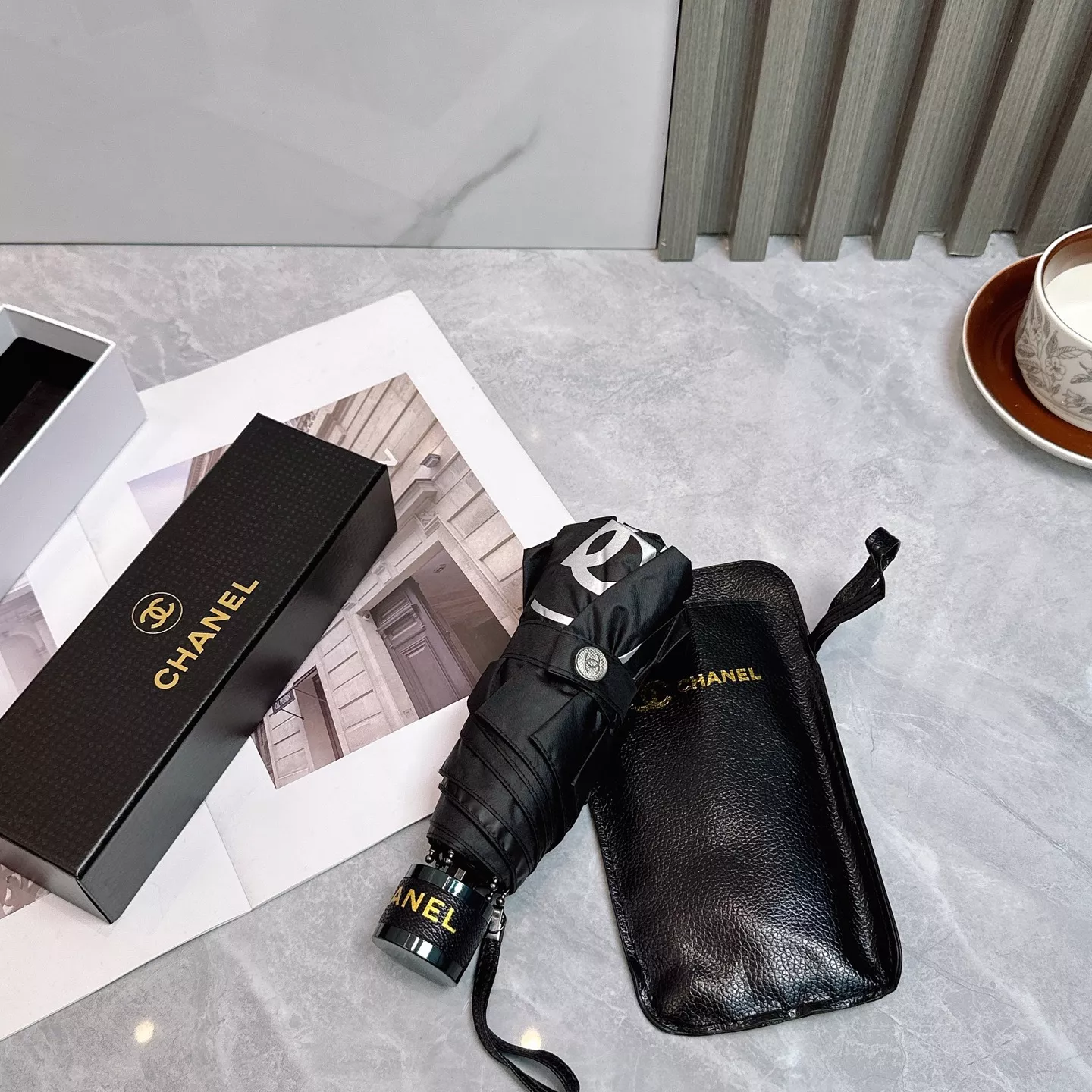 Chanel Umbrellas Sleek 4085