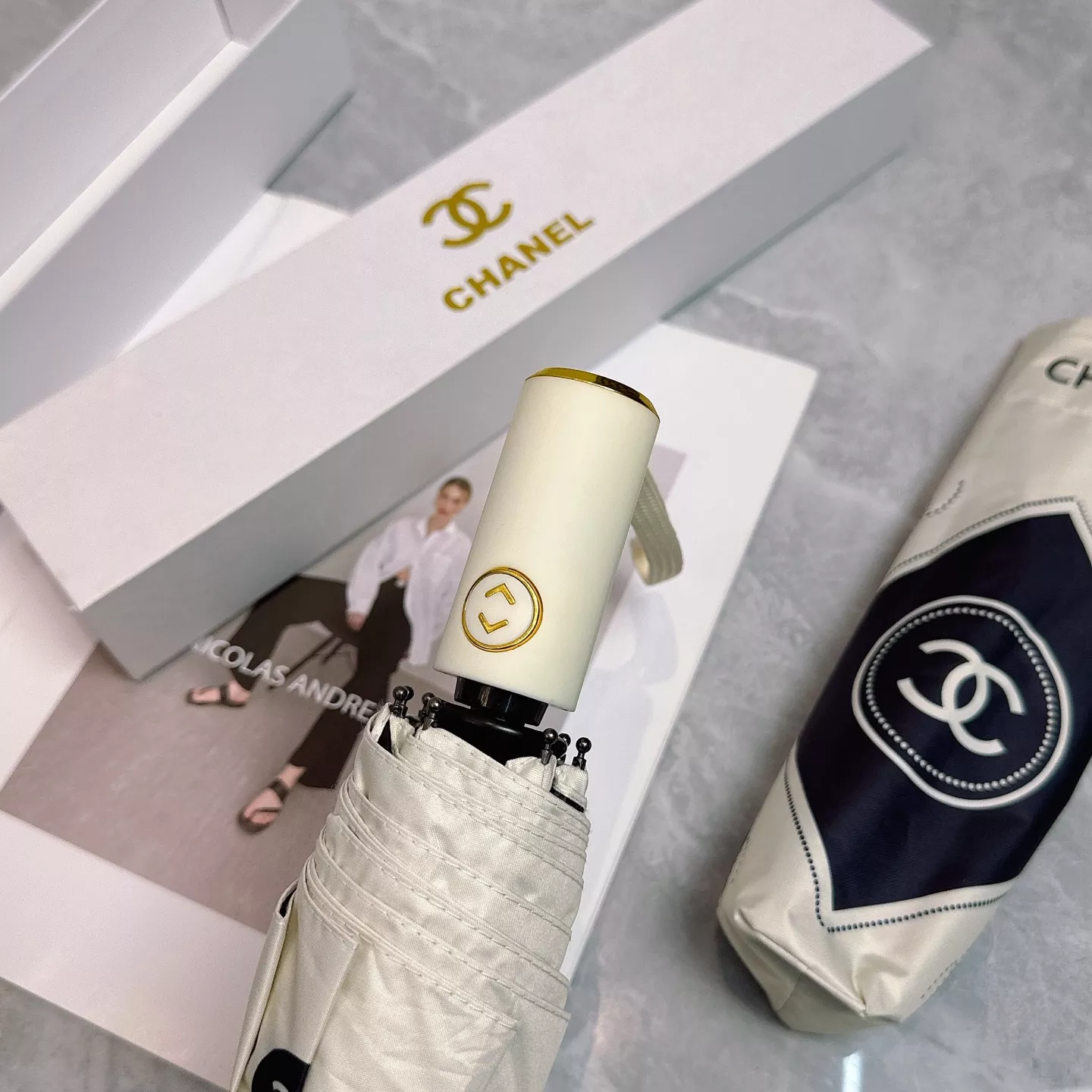 Chanel Umbrellas SportInspired 6783 - Image 3