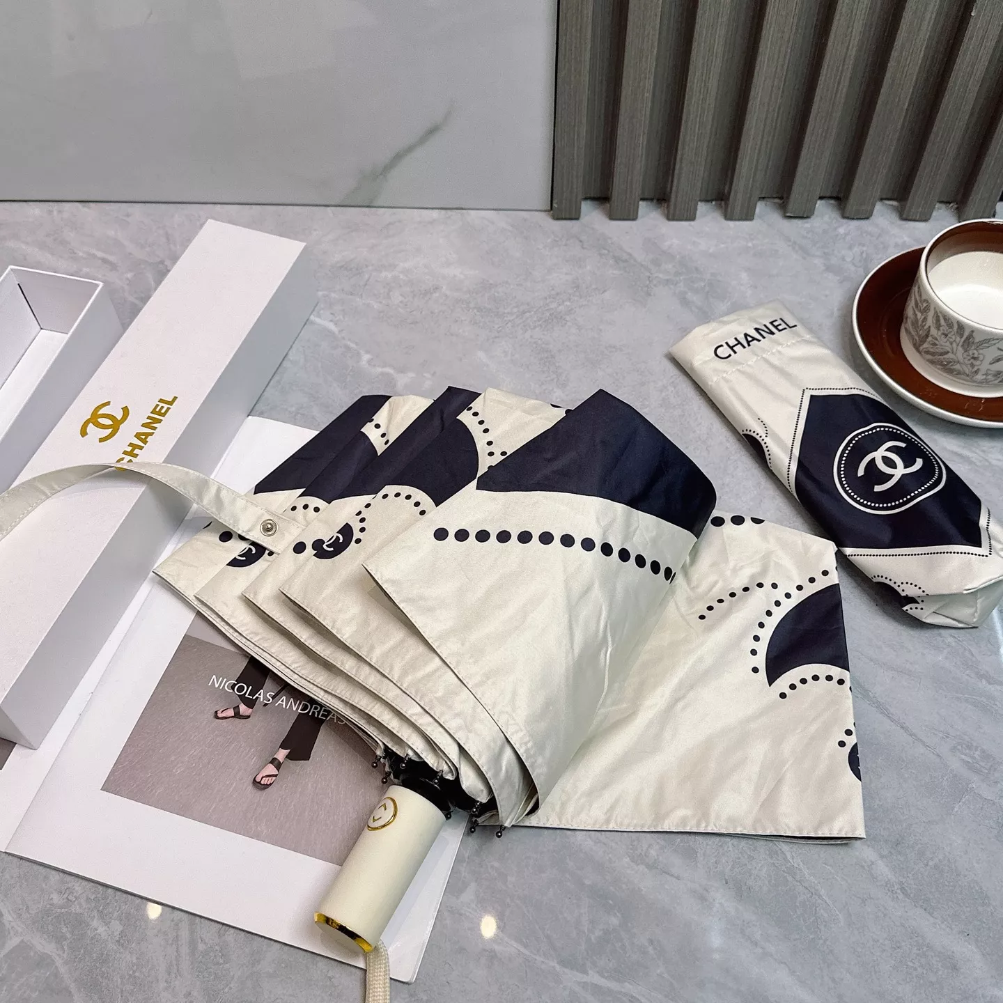 Chanel Umbrellas SportInspired 6783 - Image 4