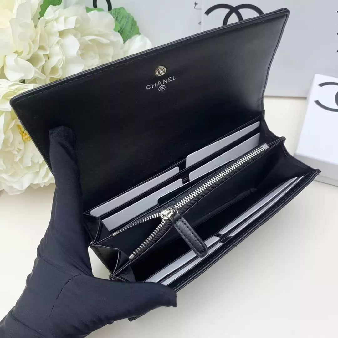 Chanel Wallets Vibrant 8343 - Image 6