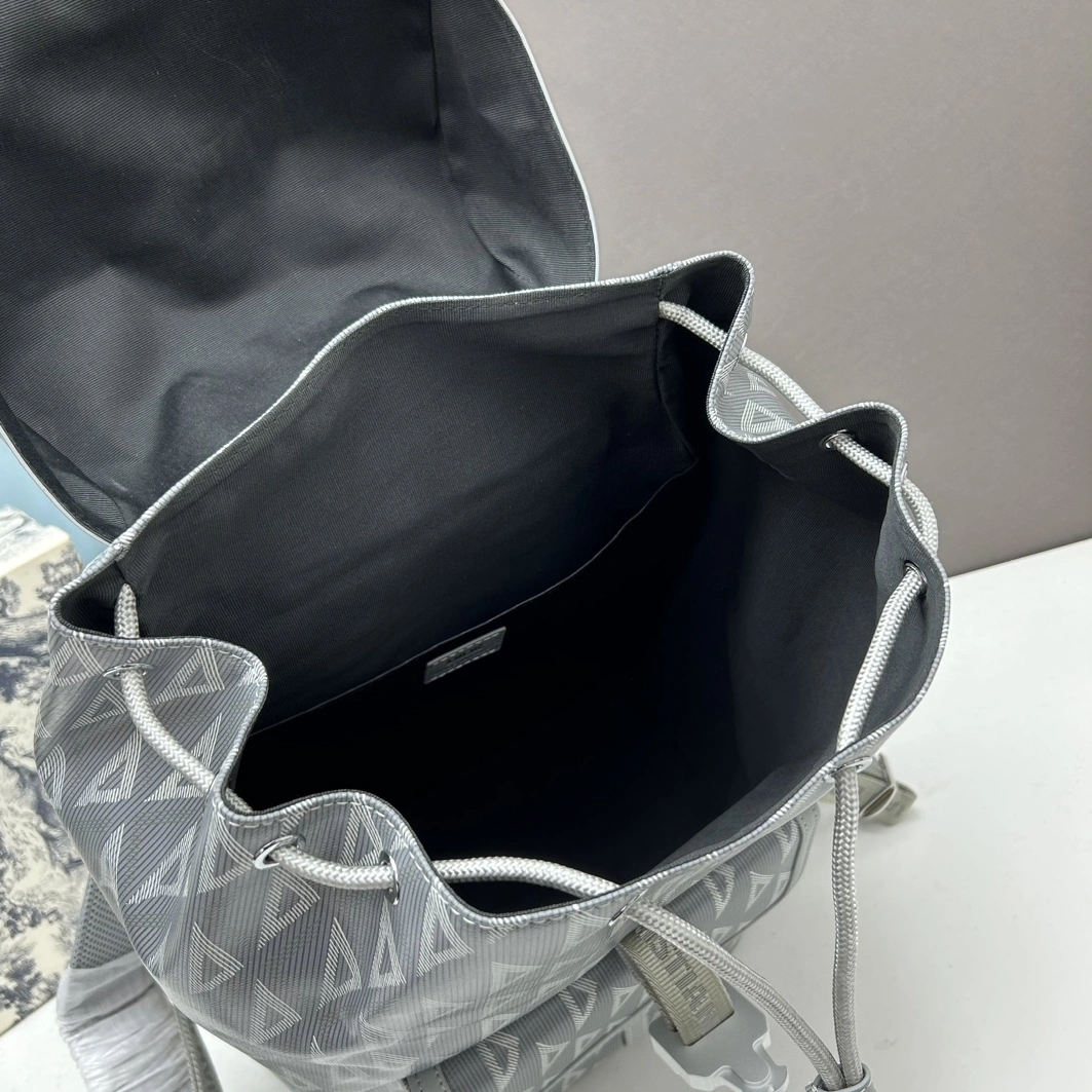 Christian Dior AAA Man Backpacks AllSeason 1012 - Image 7