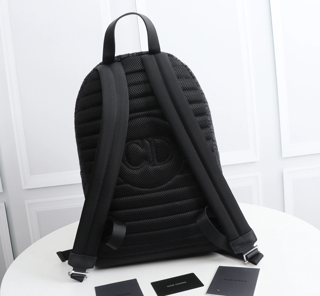 Christian Dior AAA Man Backpacks BestValue 433