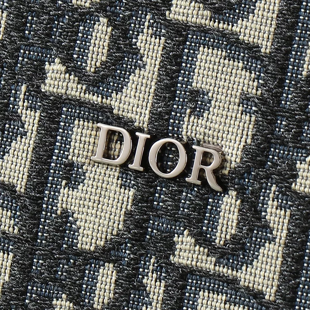 Christian Dior AAA Man Handbags Minimalist 2427 - Image 5