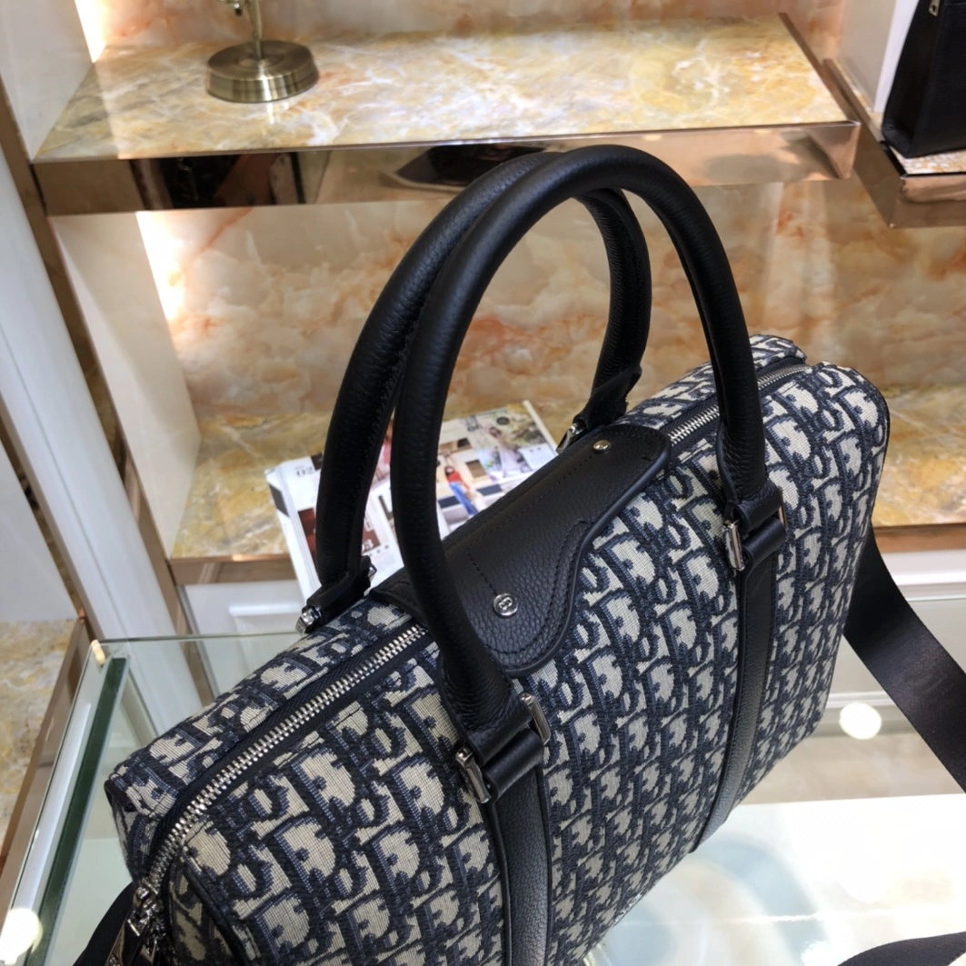 Christian Dior AAA Man Handbags SmartChoice 5781 - Image 3