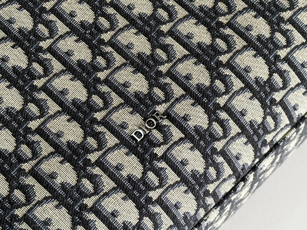 Christian Dior AAA Man Handbags TopPick 9172 - Image 5