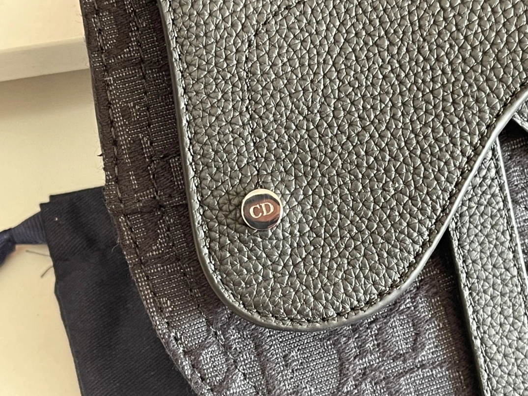 Christian Dior AAA Man Messenger Bags Unique 1498 - Image 6