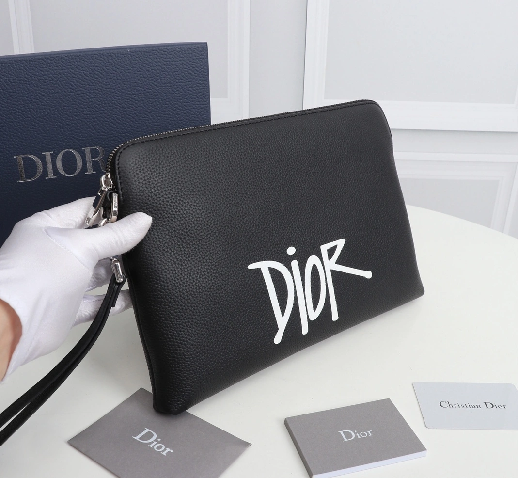 Christian Dior AAA Man Wallets Fashionable 7525 - Image 3