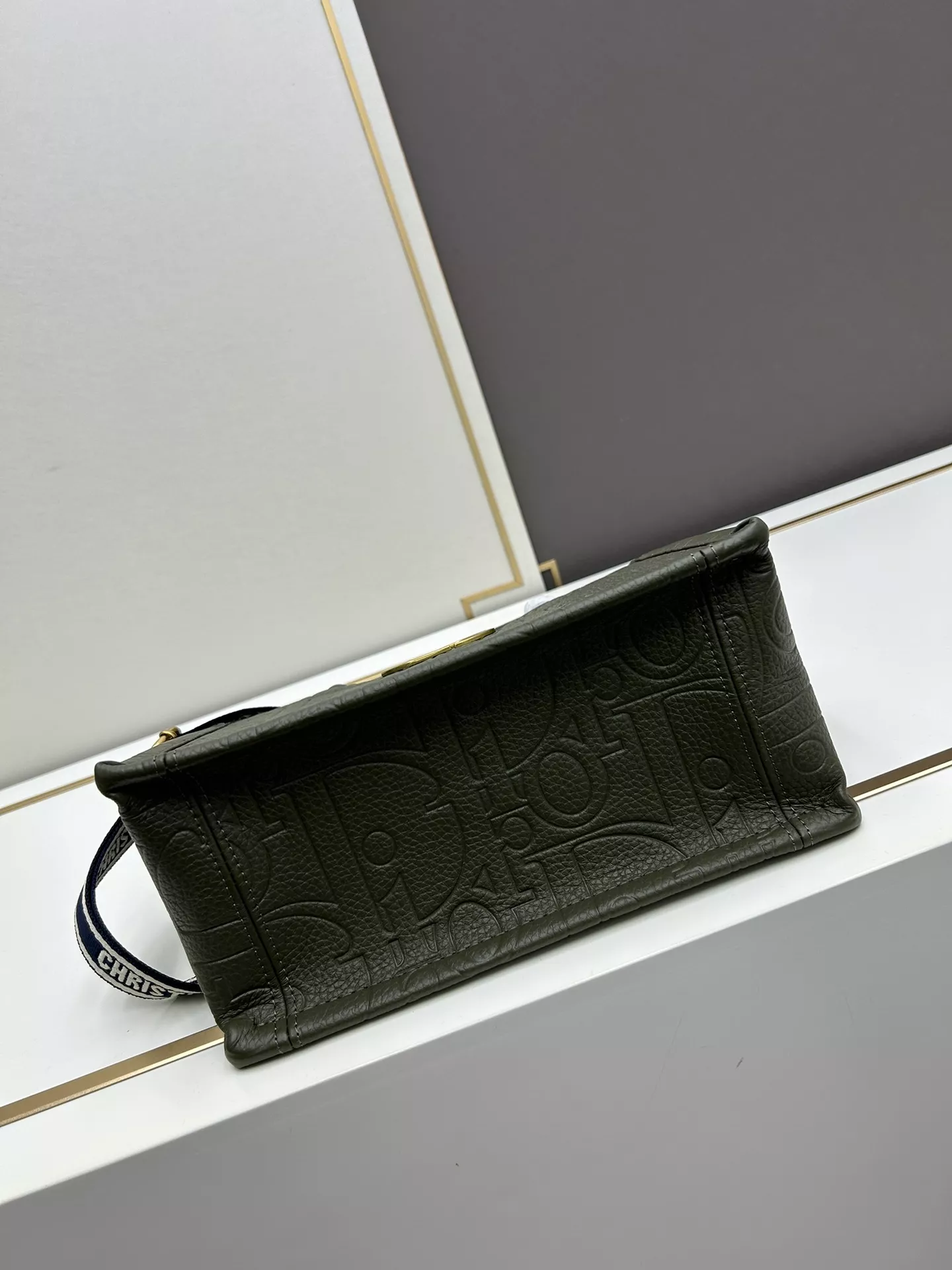 Christian Dior AAA Quality Handbags For Women Bold 2203 - Image 5