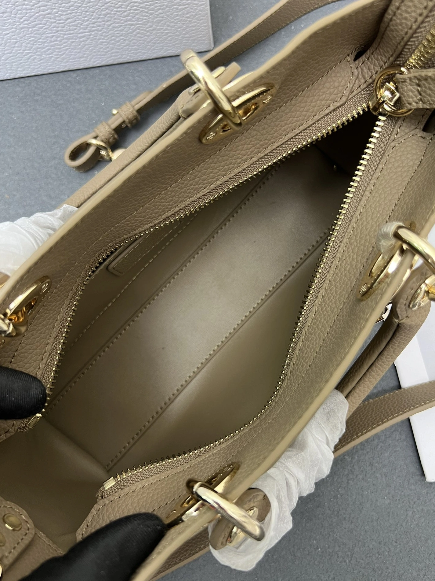 Christian Dior AAA Quality Handbags For Women Fashionable 5440 - Image 7